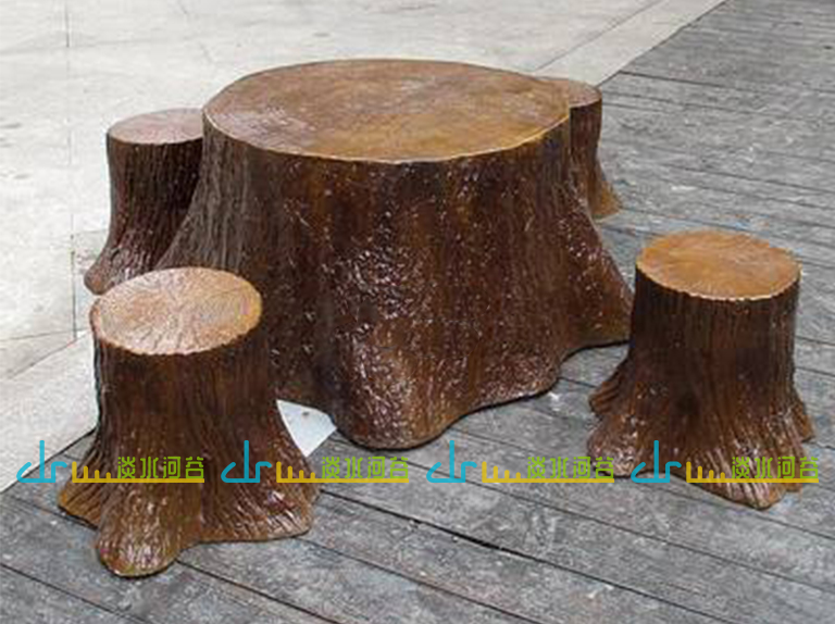 极简风格的水泥仿木桌椅受到广大客户及使用者的认可