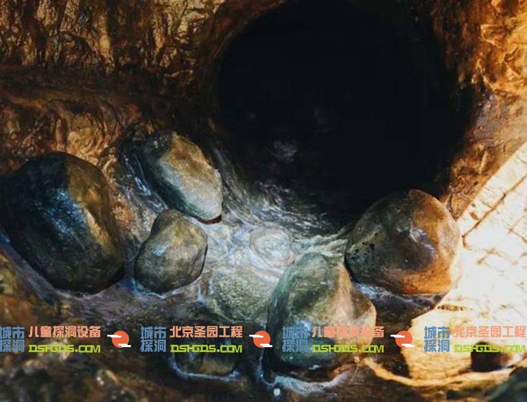 城市探洞.jpg 城市探洞.jpg