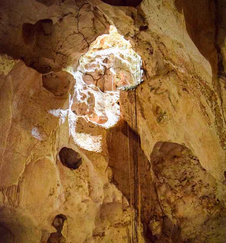 城市探洞.jpg 城市探洞